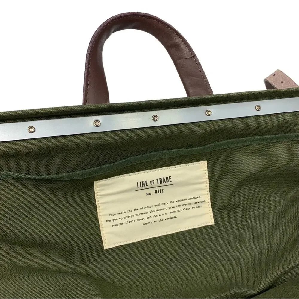 LINE OF TRADE Canvas Weekender Duffle Bag Olive Green